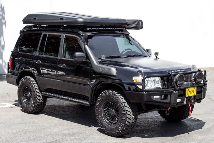  4x4 Cars Are the Best for Exploring Rwanda’s National Parks